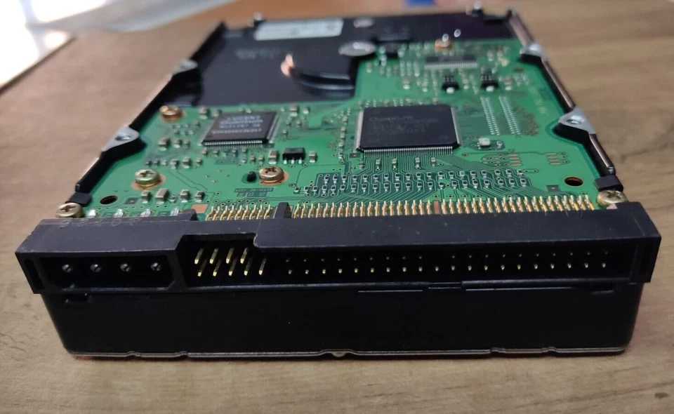 HARD DISK IDE QUANTUM FIREBALL 20.4 GB 3,5" - Immagine 3 di 4