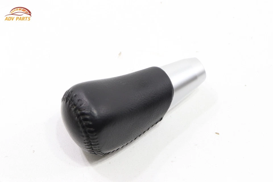 2017-2020 MITSUBISHI OUTLANDER TRANSMISSION GEAR SHIFT SHIFTER KNOB HANDLE OEM - Image 3 of 3