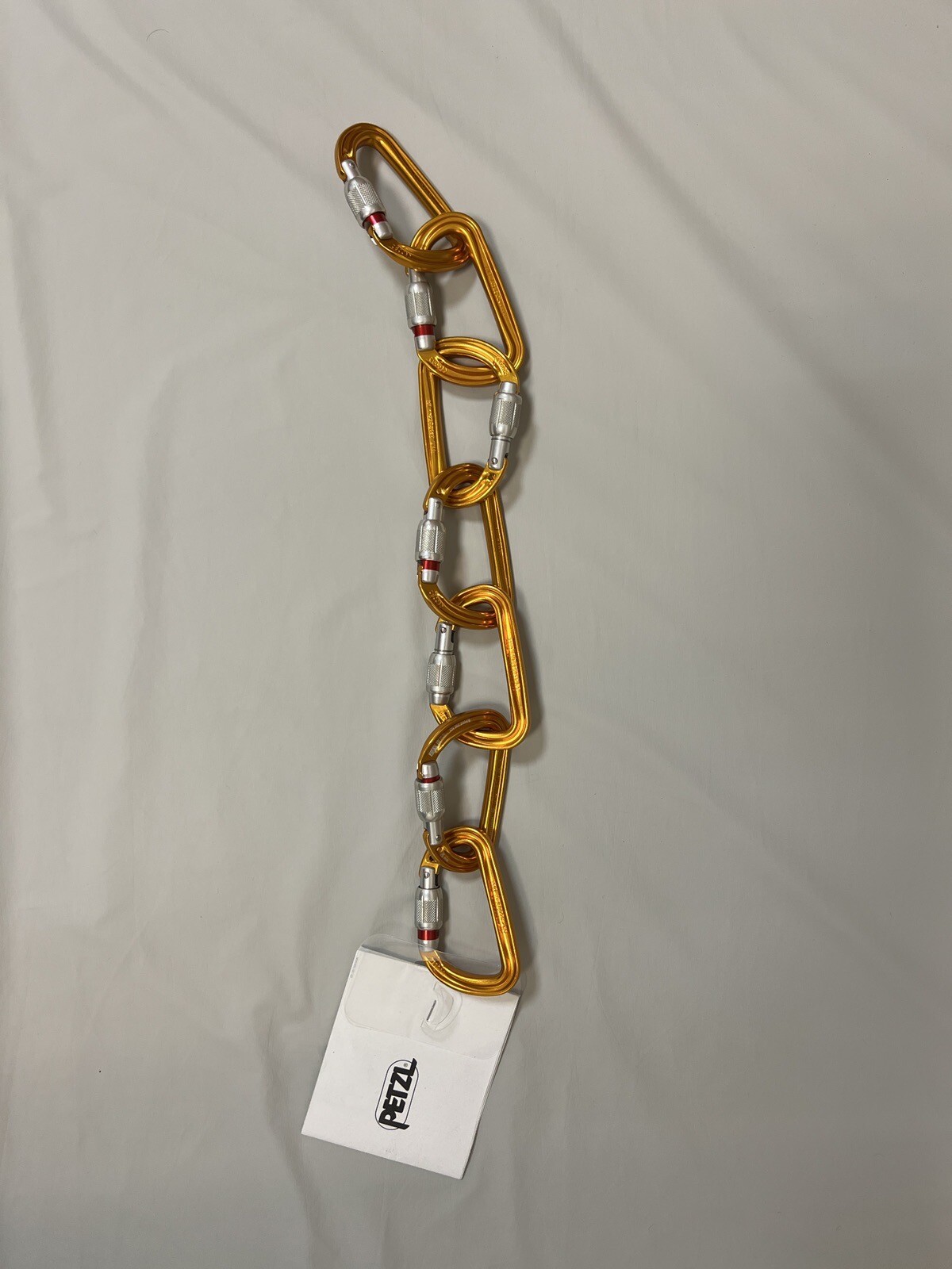 7 mousquetons Petzl Sm’D Screw-Lock indispensables pour vos sorties en falaise