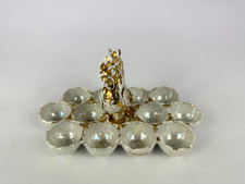 Porzellan Eierbecher Halter Servierteller Hahn Karlsbad Antik Figur Perlmutt