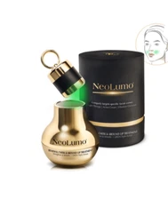 NeoLumo Renewal Cheek & Lip Treatment Light Therapy & Cream