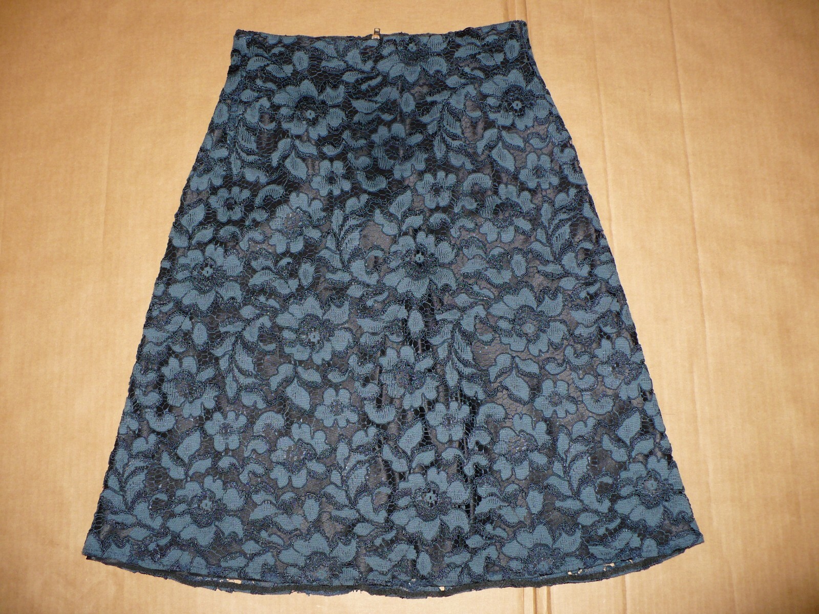 Lot 3 NWT Lululemon ON THE FLY SKIRT size 2 ZARA Lace Suede Skirts XS image 7