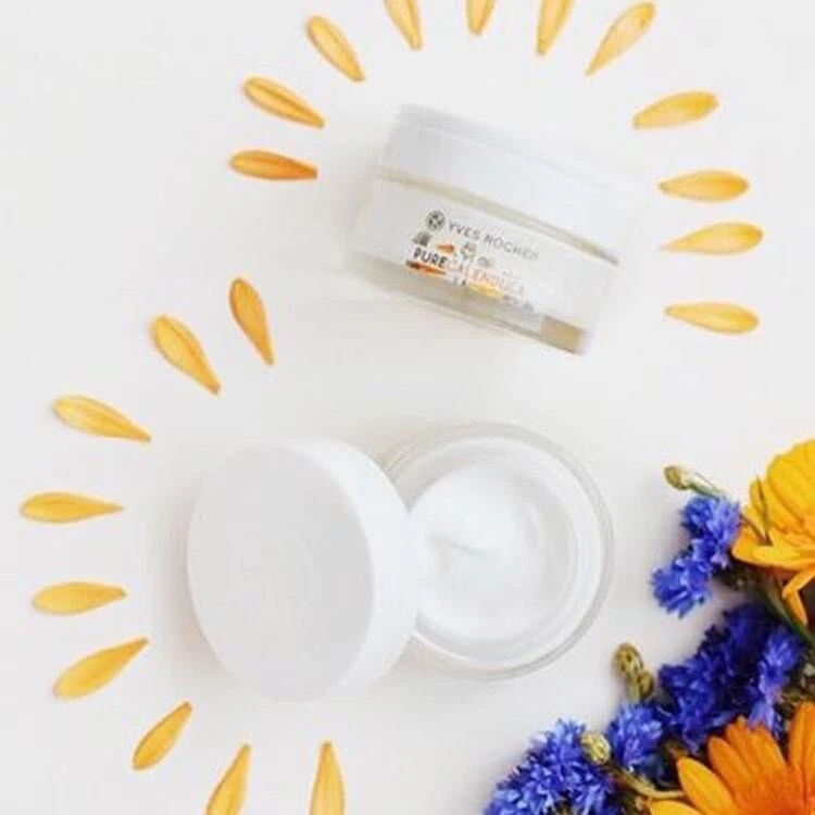 Crema Regeneradora Día y Noche Yves Rocher PURE CALÉNDULA 50 ml Para Todo Tipo de Piel  Foto 3 de 4