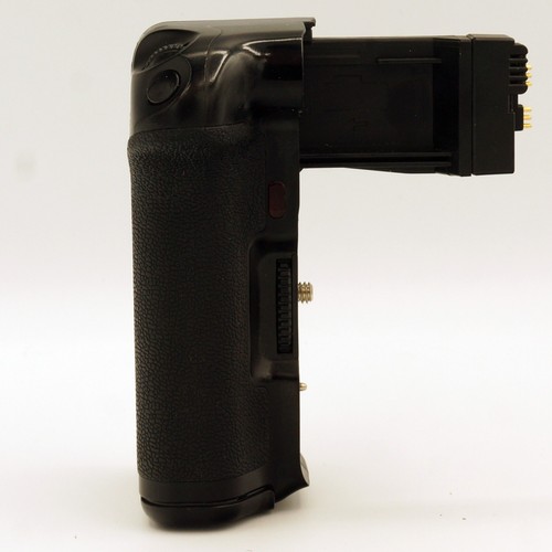 Meike Battery Grip MK-550DL for Canon 550DL - Picture 2 of 5