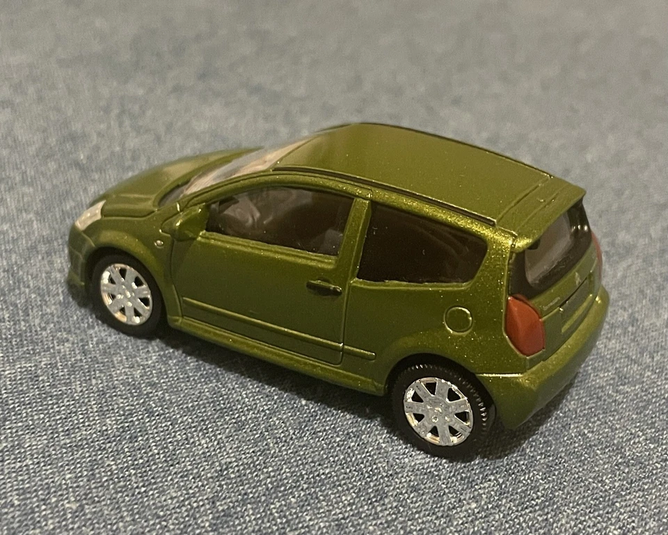 Modellino Norev Citroen C2 Verde Assenzio 1/55 3 Inches Citroën Eccellente Stato - Immagine 4 di 4