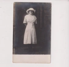Postcard RPPC Real Photo Young Woman With Hat Posing AZO ca 1904-1918