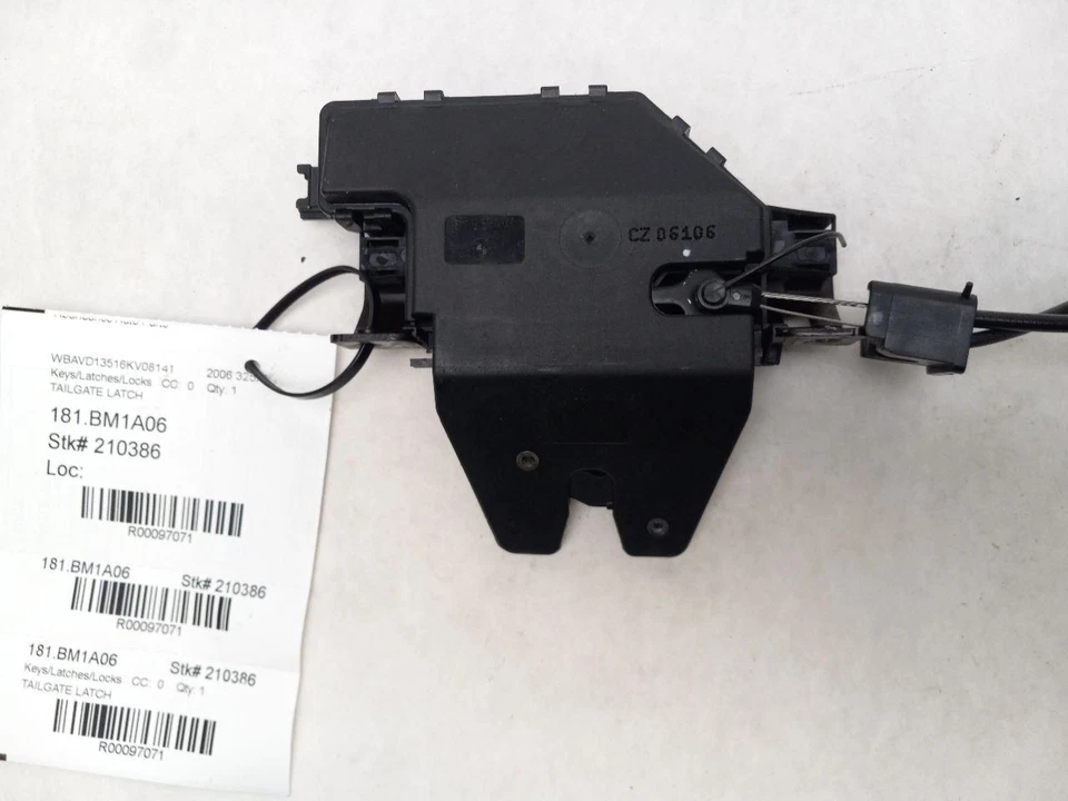 ЗАЩЕЛКА ЗАДНЕЙ ДВЕРИ подходит для BMW 325 XI 2006 OEM - Изображение 3 из 4