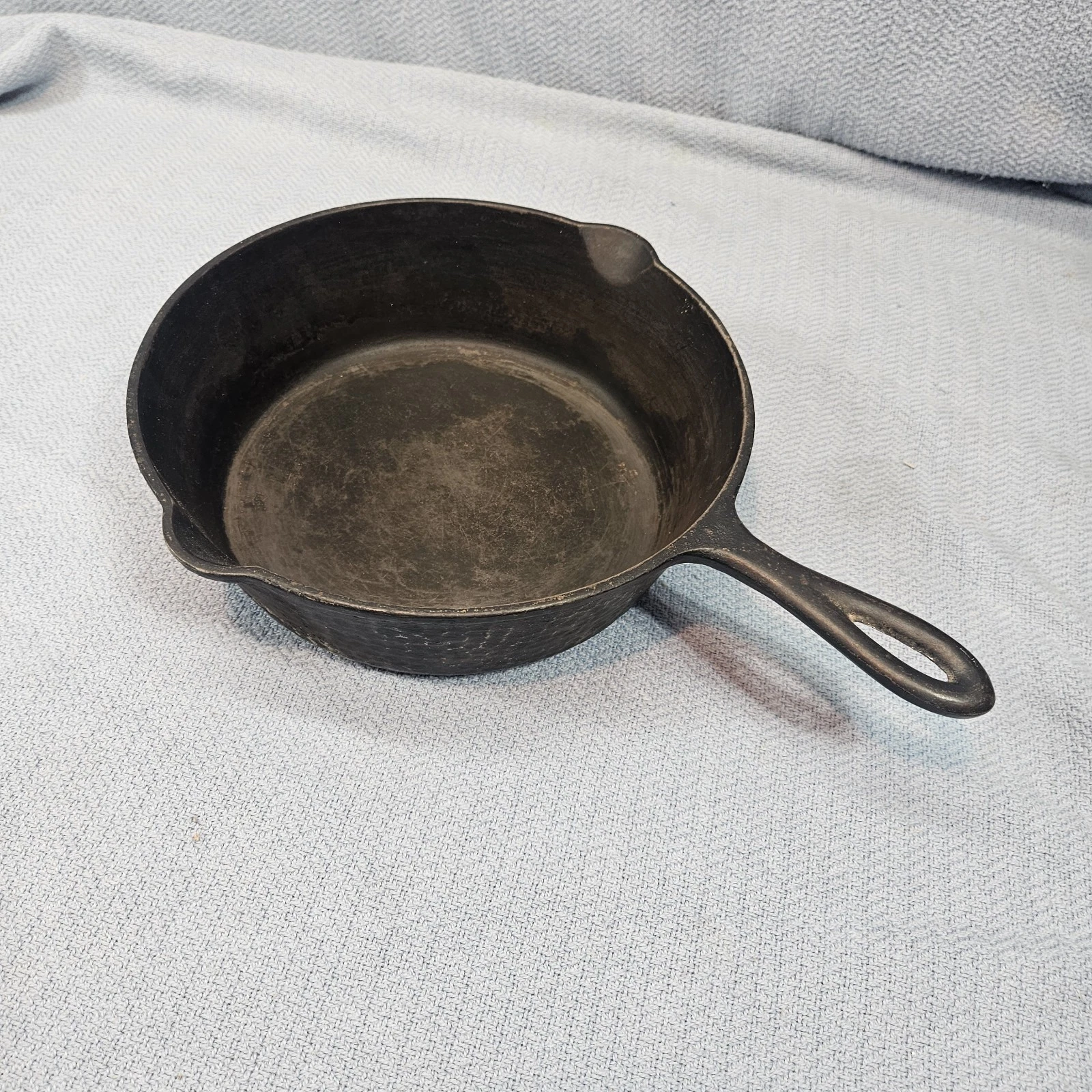 Antique Chicago Hardware Foundry CHF 89A Hammered Chicken Fryer No Lid