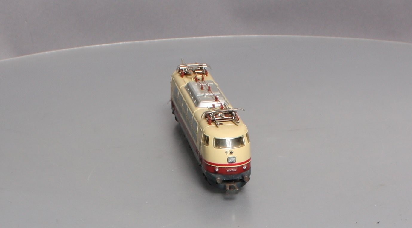 Picture 7 of 12