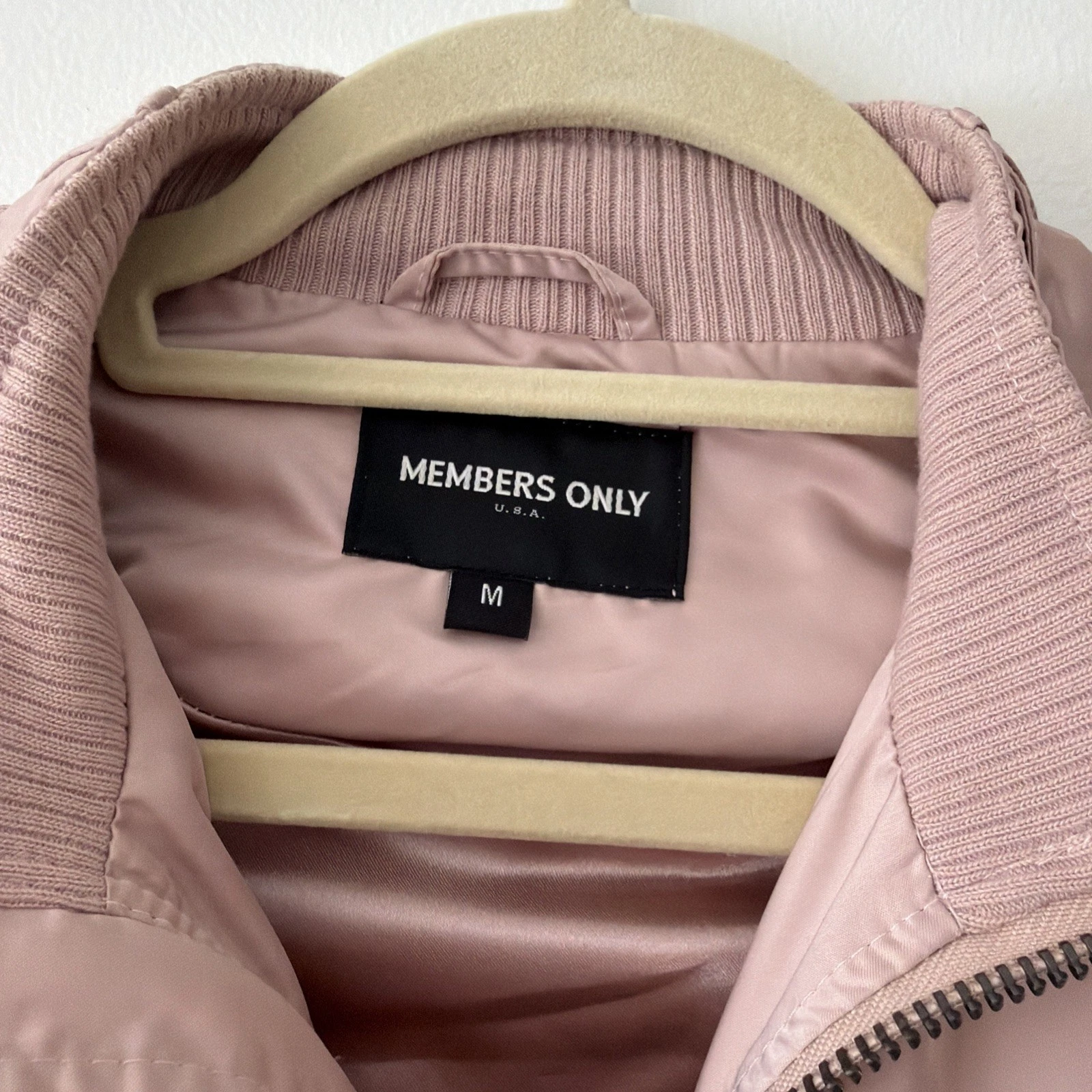 Members Only Iconic Racer Jacket Blush Pink Men's Medium bomber streetwear - product detail image 4