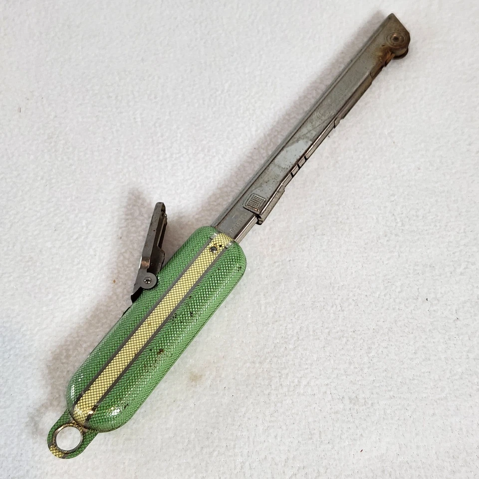 Винтажная зажигалка Coghlan's Winnipeg Sparker, Funkmeister Fire Starter IMCO пустая - Изображение 2 из 4