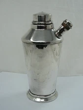 ART DECO SILVER PLATED AMERICAN FIRE HYDRANT COCKTAIL SHAKER ESSPESSO MARTINI