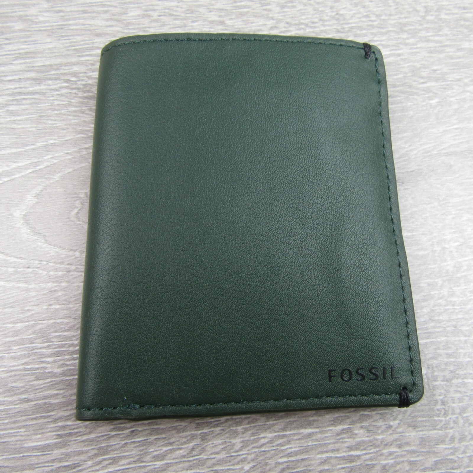 Fossil Front Pocket Bifold Mens Leather Wallet Pine Green NEW  