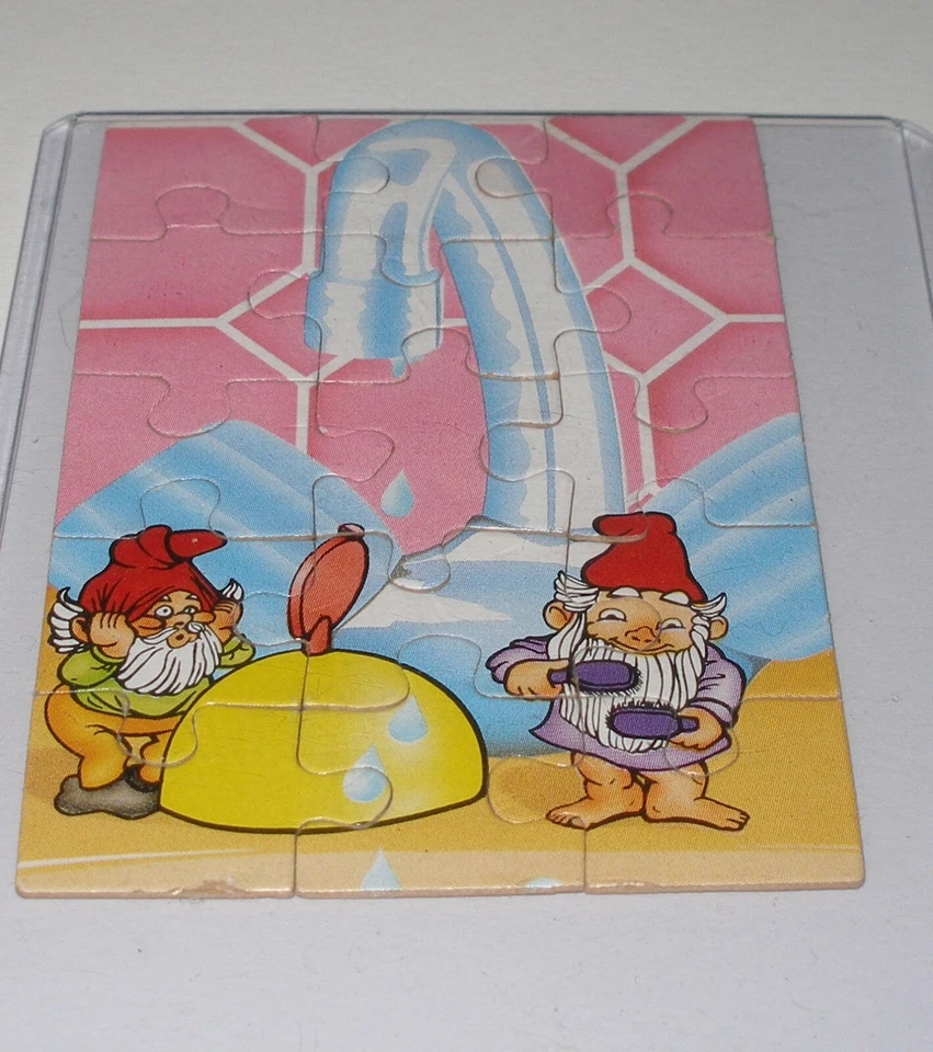 Puzzle "Badezimmerzwerge" 1991 Oben Links - Bild 1 von 2
