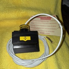 FLOWLINE LP50-1005 (No Box) SwitchTek Non-Intrusive Capacitance Level Switch
