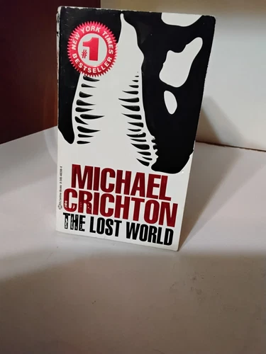 The Lost World Michael Crichton Paperback 1st Ballantine Ed. 1996 Jurassic Park