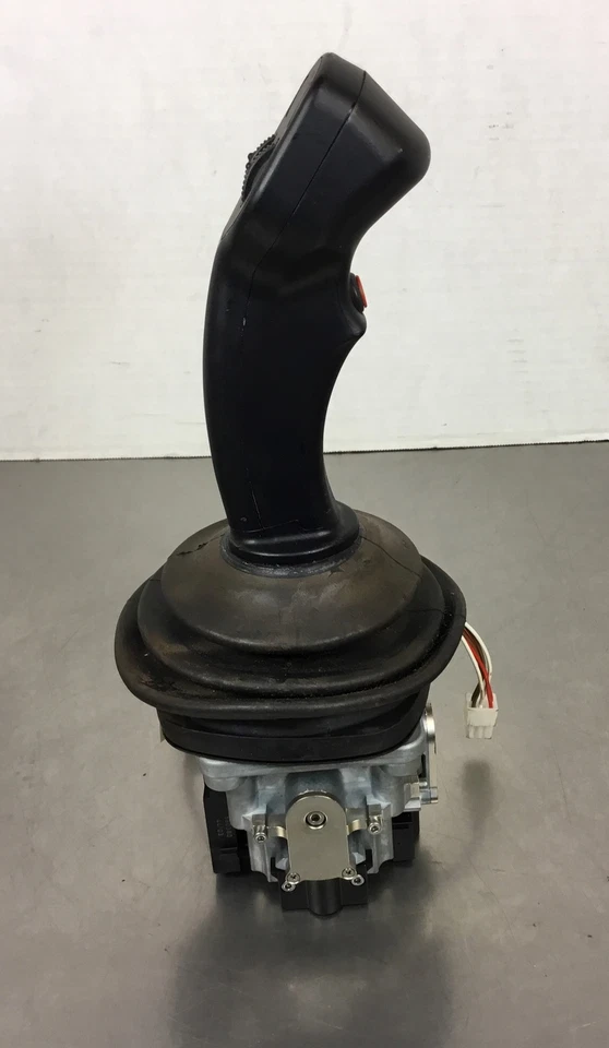 Parker 000482 / 400481 Heavy Duty Joystick    2E - Image 3 of 4