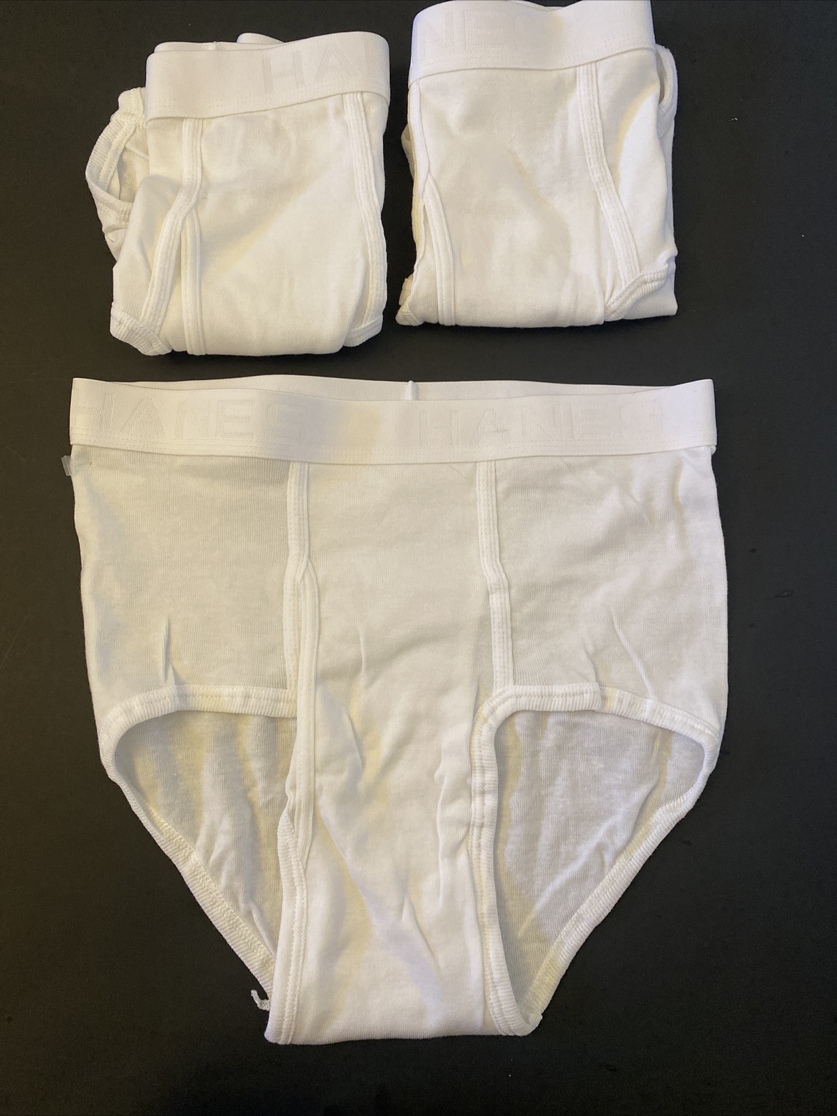 Hanes “Our Most Comfortable “Vtg.Briefs (3) Men’s Underwear Size Med