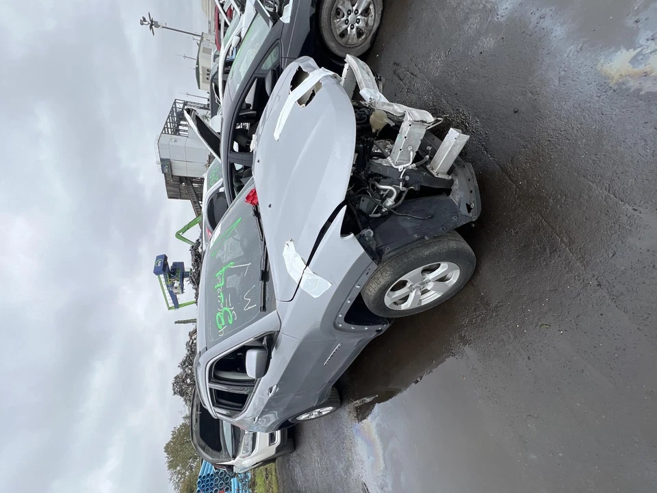 2019 Jeep Compass OEM Silver Seat Belt 74000 Miles Genuine Used Part - Изображение 4 из 4