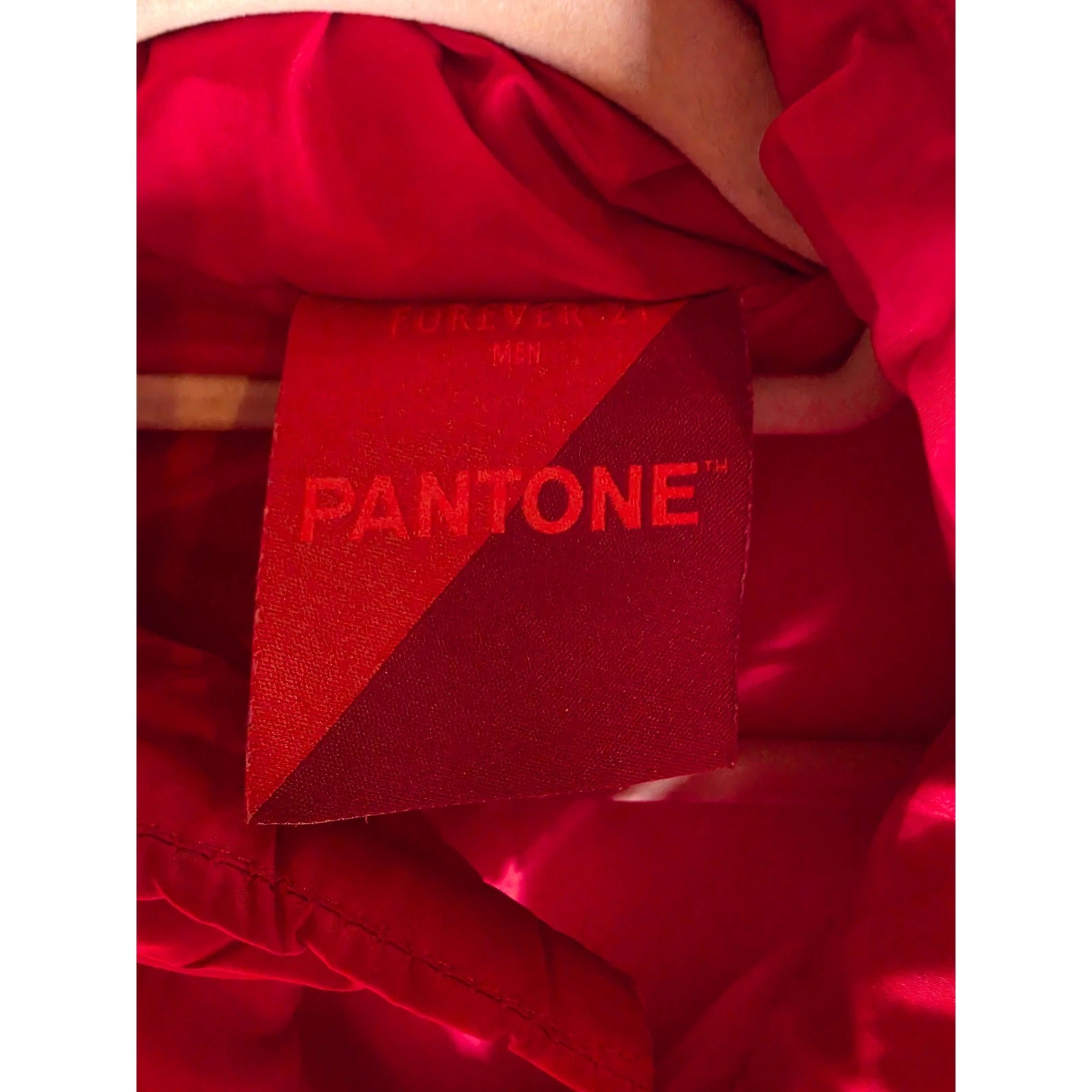 Forever 21 Pantone Red Puffer Jacket Mens Quilted Zip Up Coat Large image 2