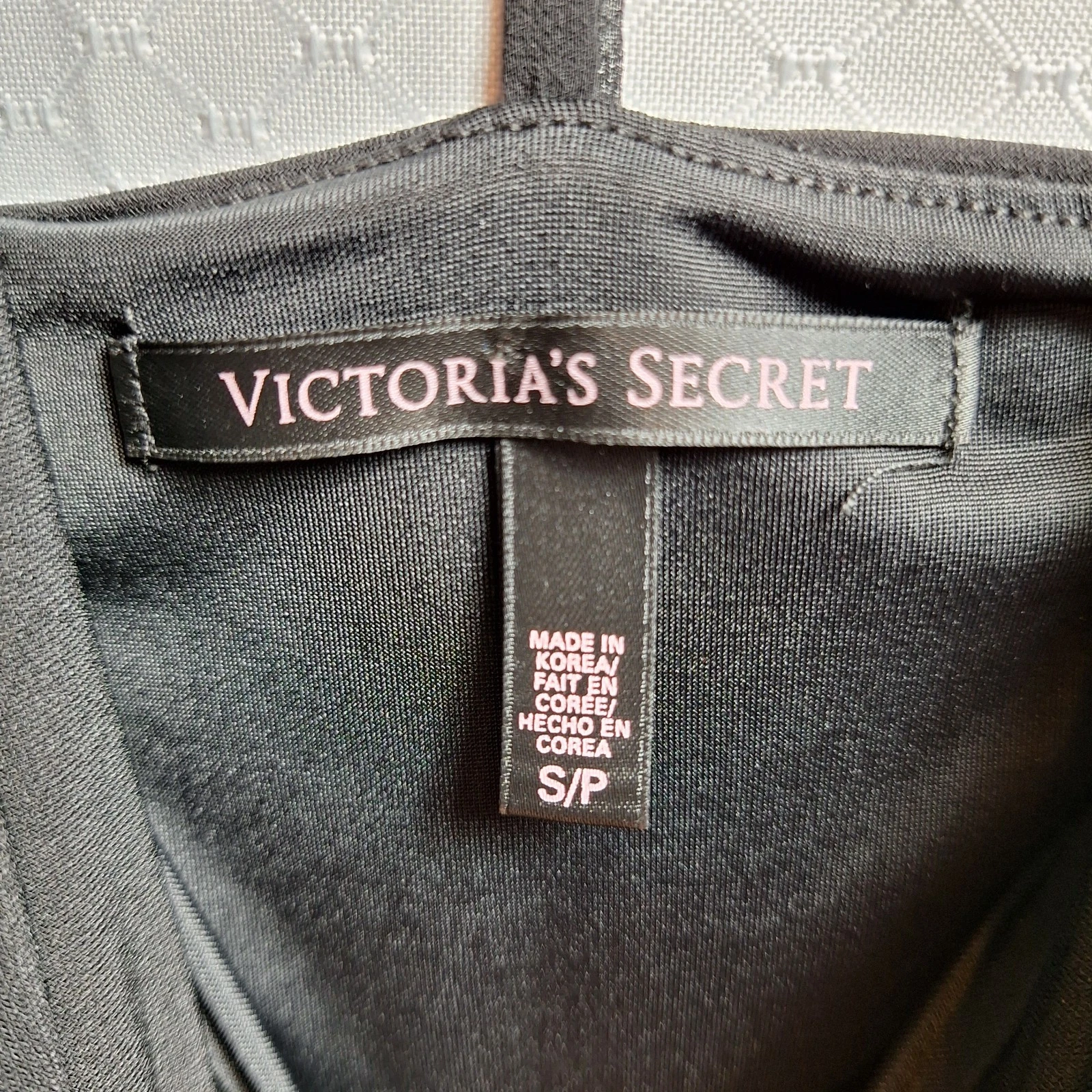 UNDERCOVER Abito nero VICTORIA'S SECRET scollo a scoop taglia S nero setoso cappuccio manica Y2K