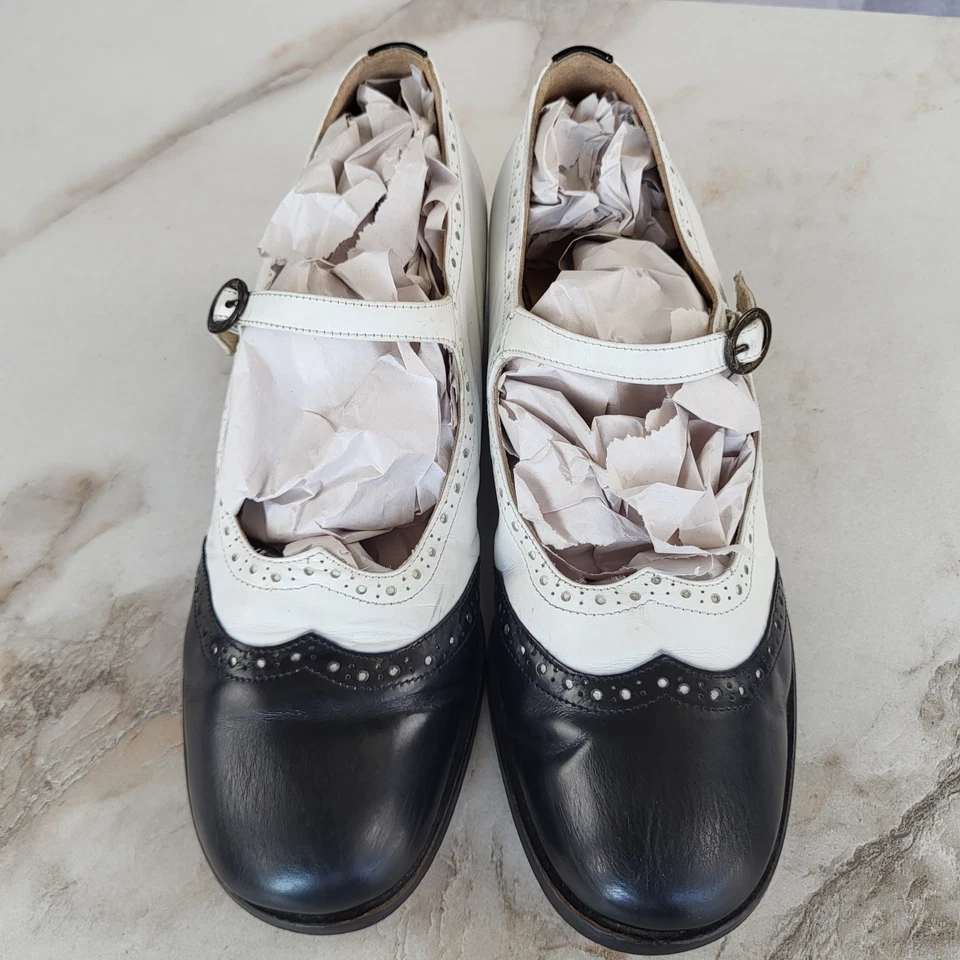 Vintage MarcO' Polo Mary Jane Wingtip Spectator Women's US Size 7 UK 5 White - Image 3 of 4