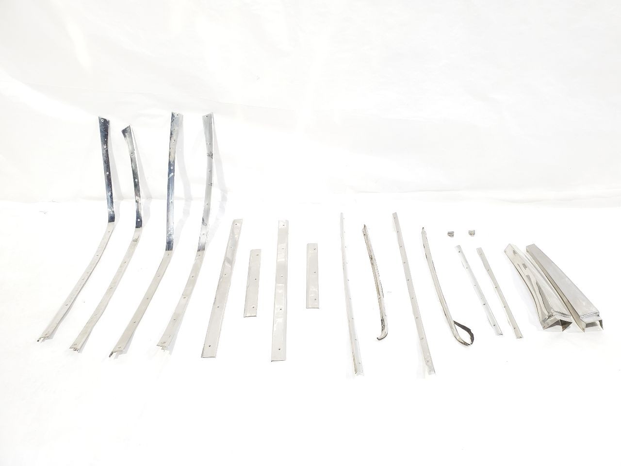 Used Part fits: 1990 Bentley TURBO R Grade A