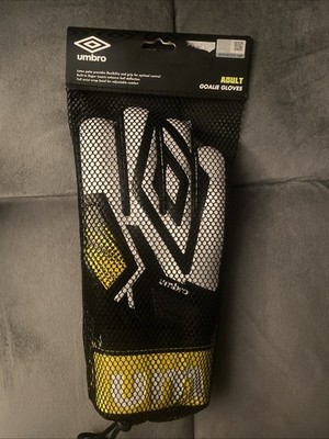 Umbro Adult Soccer Goalie Gloves Black Yellow M2102GA 80 95mm Palm NOS