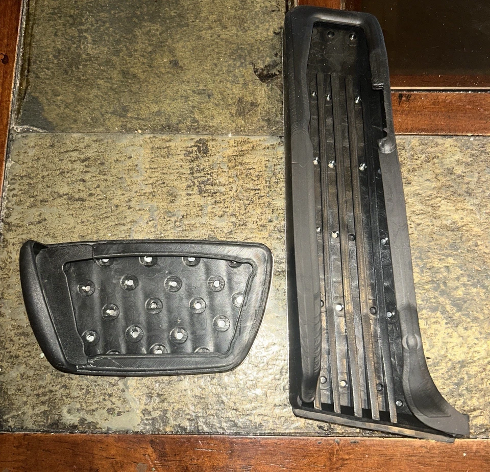 Capas de pedais de liga de alumínio para Toyota Highlander! - Imagem 2 de 2