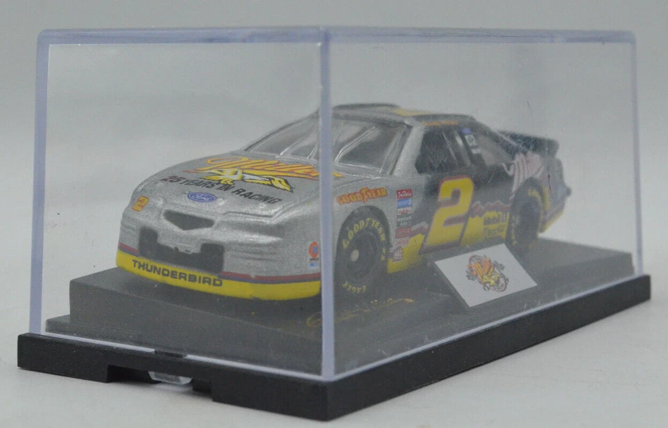 Rusty Wallace Miller Beer Revell Die Cast Thunderbird Car #2 1996 Foto 2 de 4