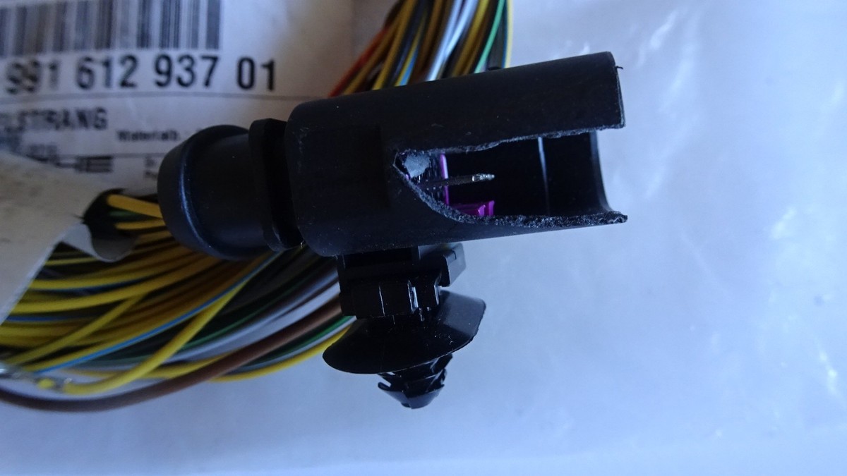 PORSCHE 991 WIRE HARNESS 99161293701 BROKEN CONNECTOR SEE PHOTO