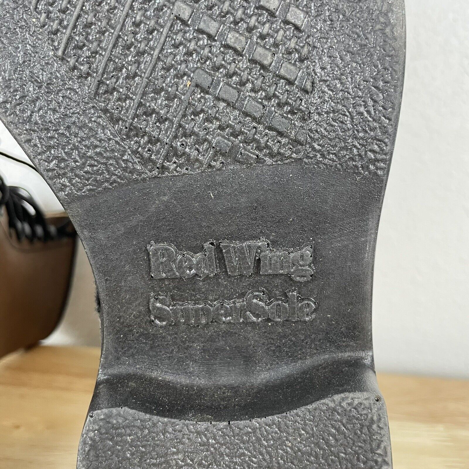 Foto 10 di 19