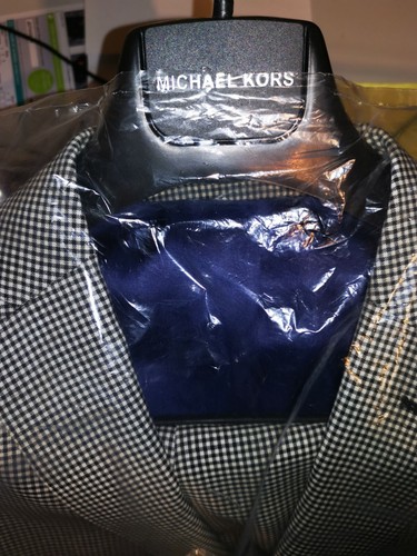 Traje MICHAEL KORS 2 Piezas - 100% Lana - Cuadros - Calce Ajustado - Talla UK42R - Imagen 10 de 12
