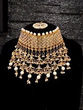 Asian/Indian gold plated kundan stone and beands choker necklace set- white