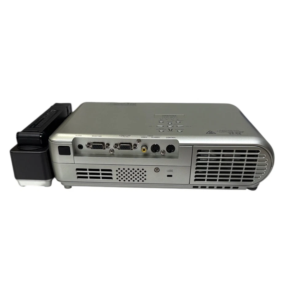 Toshiba TLP-S71 Beamer + Overhead-Projektor Lampe <500Std. - Bild 2 von 2