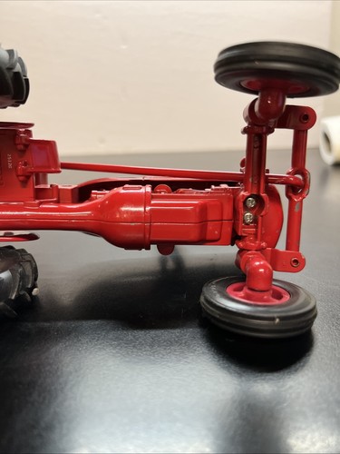 Ertl McCormick Farmall Tractor Super A Red Farm Toy 1:16 Diecast 1991 W27 - Picture 9 of 11