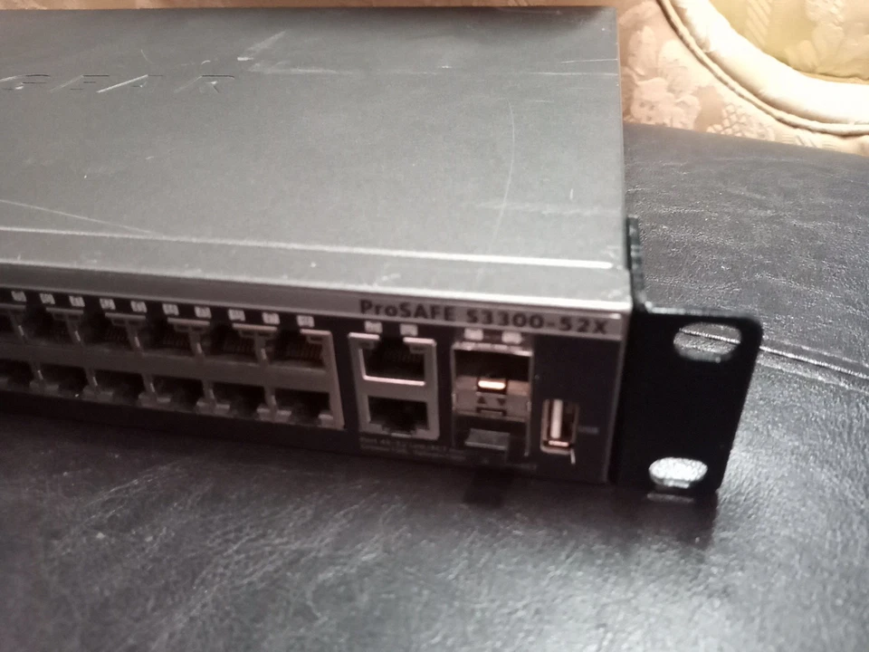 Lot Of 26 Untested NetGear GS752TX S3300-52X Switch Untested As Is Scratch/dent  - Image 2 of 4