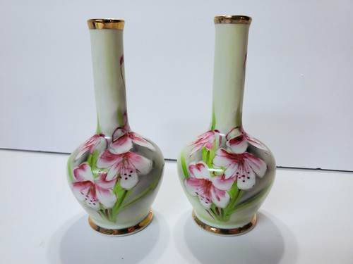 Set of 2 Vintage UCAGCO CERAMICS Flower Bud Vase Hand Painted Japan 5.5"