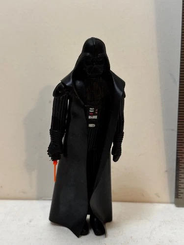 Star Wars 6 inch figure Loose w/Accessory & Backing Card – Darth Vader (373)