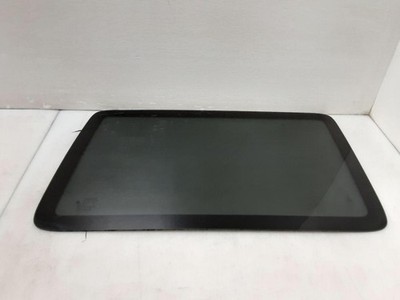 Jeep JK Wrangler OEM 4 Door Passenger Rear Hardtop Quarter Glass 2011-18 119754