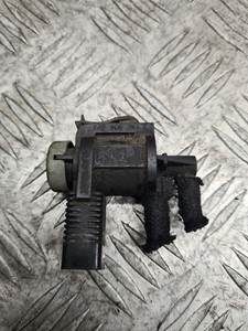 Volkswagen Golf IV 2002 Diesel Turbolader Druckwandler Magnetventil DRA20132