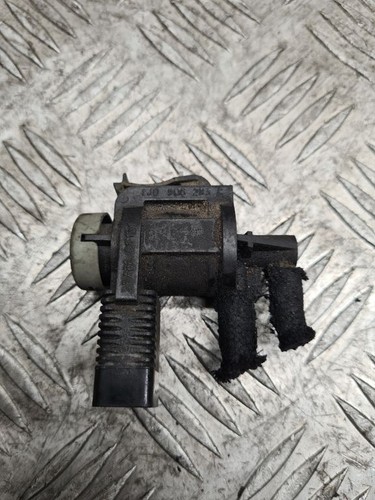 Volkswagen Golf IV 2002 Diesel Turbolader Druckwandler Magnetventil DRA20132