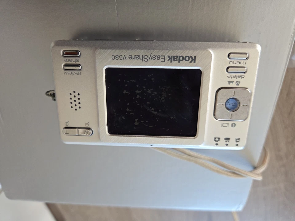 Kodak Easyshare V530 Digitalkamera  - Bild 4 von 4