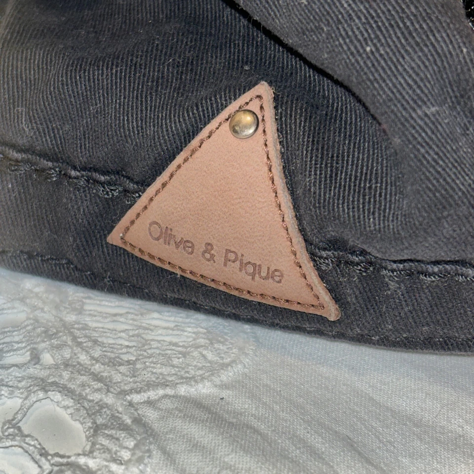 Boné estilo cadete Olive & Pique preto strass caveira Bling - Imagem 4 de 4