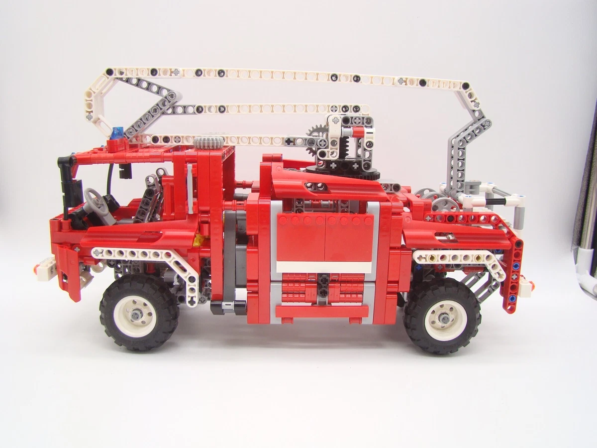 LEGO TECHNIC 8289 CAMION DE POMPIERS GRANDE ECHELLE DEPANNEUSE 2006
