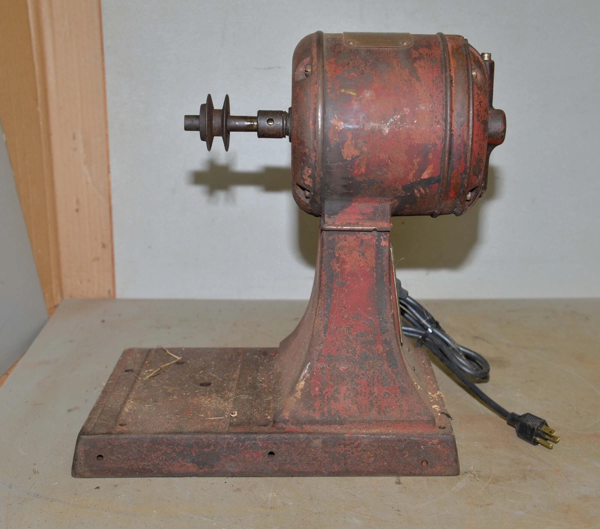 Vintage hobart coffee clearance grinder