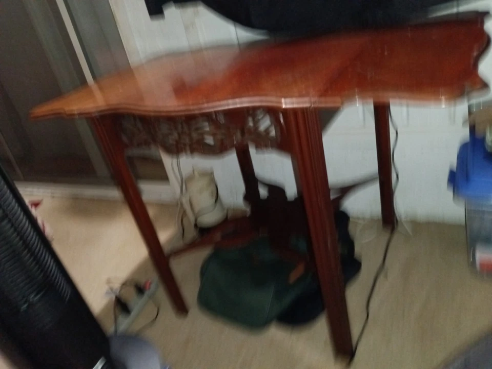 Baker Furniture's Historical Charleston Collection -Mesa antigua Foto 2 de 4