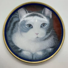 Vtg Special Gifts by Crowning Touch Cat Plate 8" Hanging Porcelain 1980s