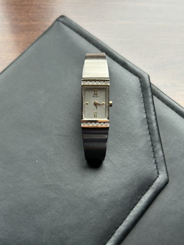 Vintage Seiko Tank 1F20-0AF0 Classic Women's Tank Gold Diamond Dress Watch RARE! - Picture 2 of 5