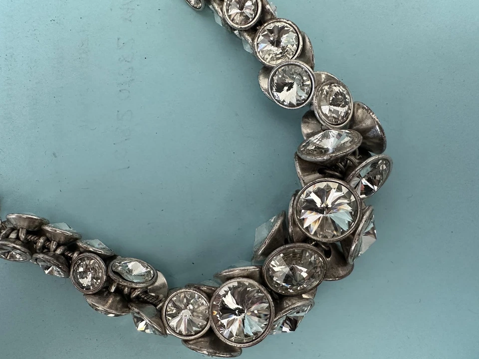 Fossil Crystal Statement Necklace Women Key Lock Heart Charm Chain 20 Inch Jewel - Image 2 of 4